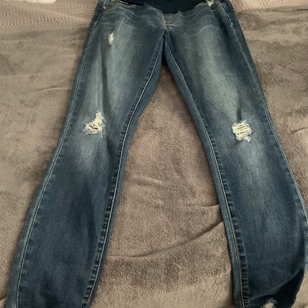 Articles of Society maternity jeans!